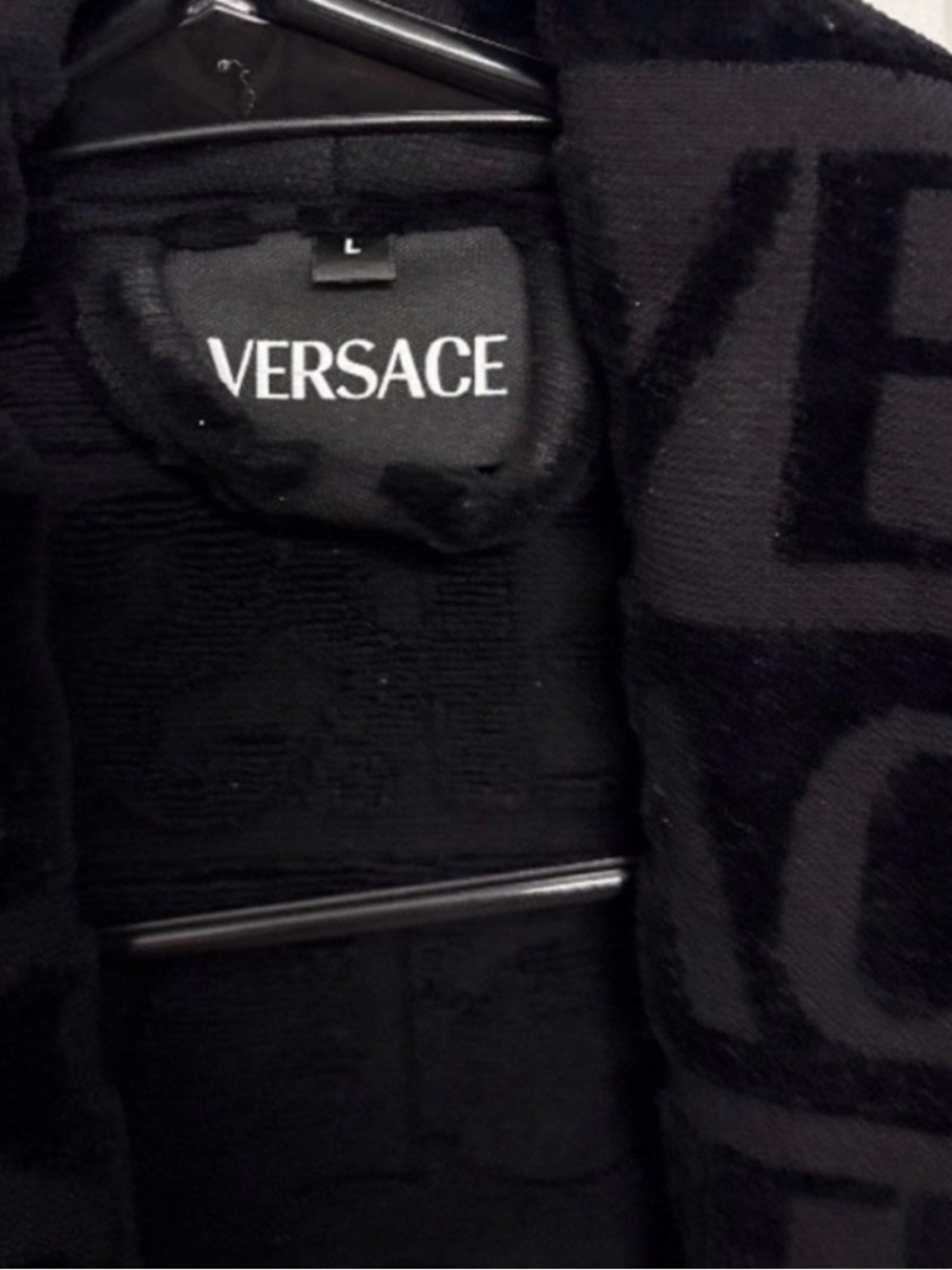 Versace Black and Gold Baroque Logo Kimono Robe - Picture 6 of 7